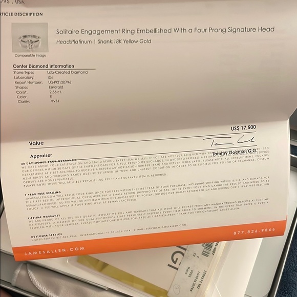 2.56 E VVS1 Emerald cut LAB diamond ring - Picture 8 of 17